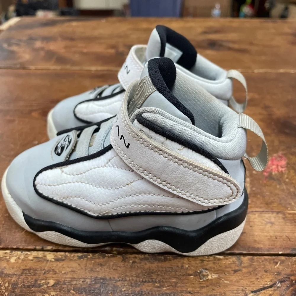 Toddler Air Jordan 2017‎ size 6C white gray black